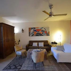 https://assago-centro-appartamento-100-mq.it-lombardy.com
